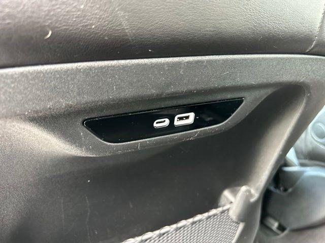 Chrysler Pacifica Hybrid Select 2024