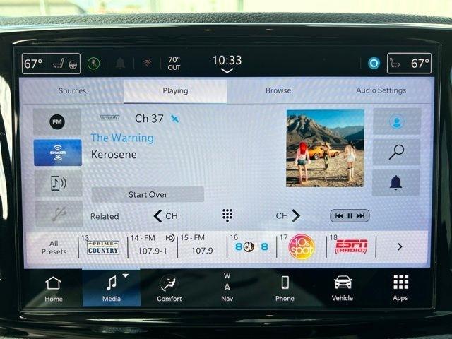 Chrysler Pacifica Hybrid Select 2024