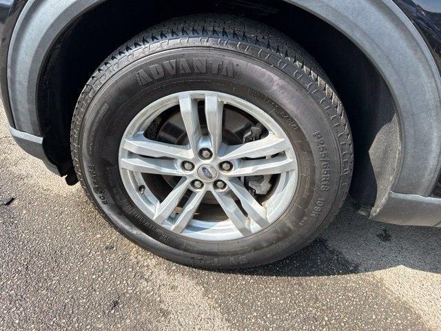 Ford Explorer XLT 2023