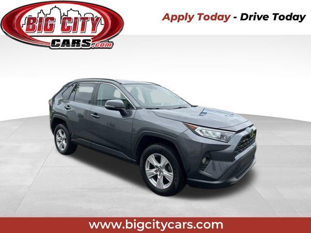 Toyota RAV4 XLE 2021