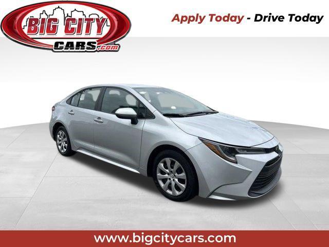 Toyota Corolla LE 2024