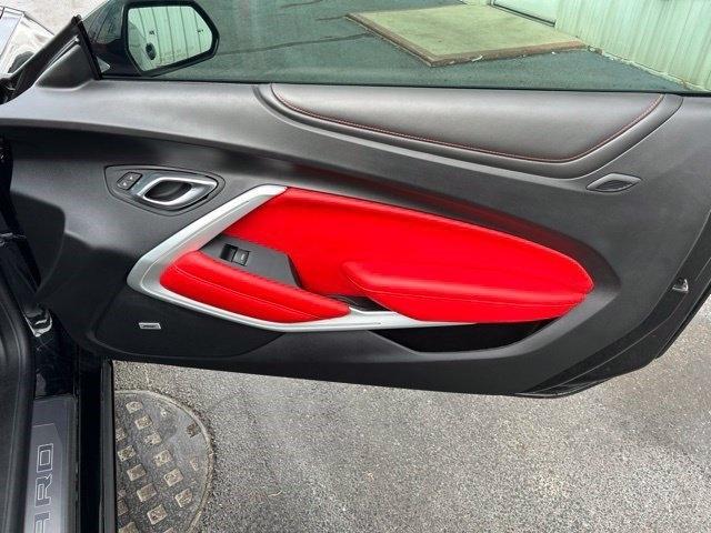Chevrolet Camaro  2020
