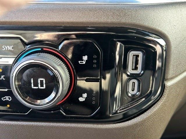 Chevrolet Silverado 1500 LT Crew Cab 4WD 2023