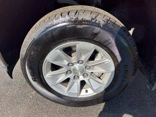 Chevrolet Silverado 1500 LT Crew Cab 4WD 2023