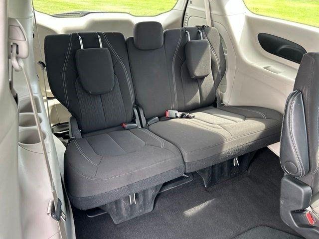 Chrysler Voyager LX 2024