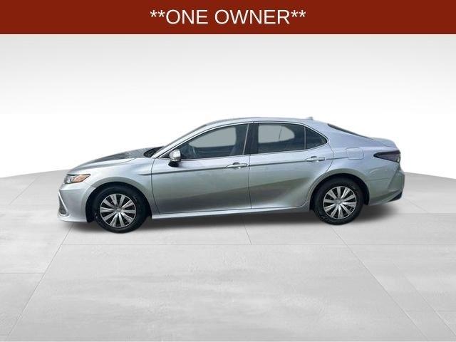 Toyota Camry Hybrid LE 2023