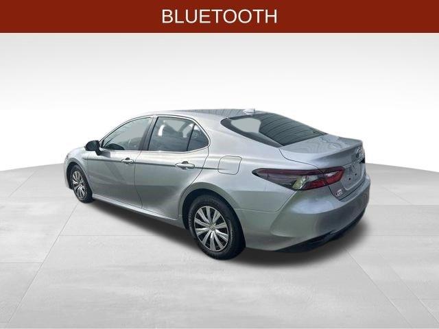 Toyota Camry Hybrid LE 2023