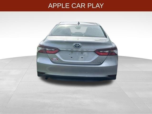 Toyota Camry Hybrid LE 2023