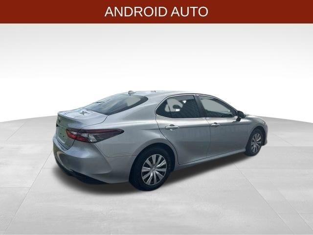 Toyota Camry Hybrid LE 2023