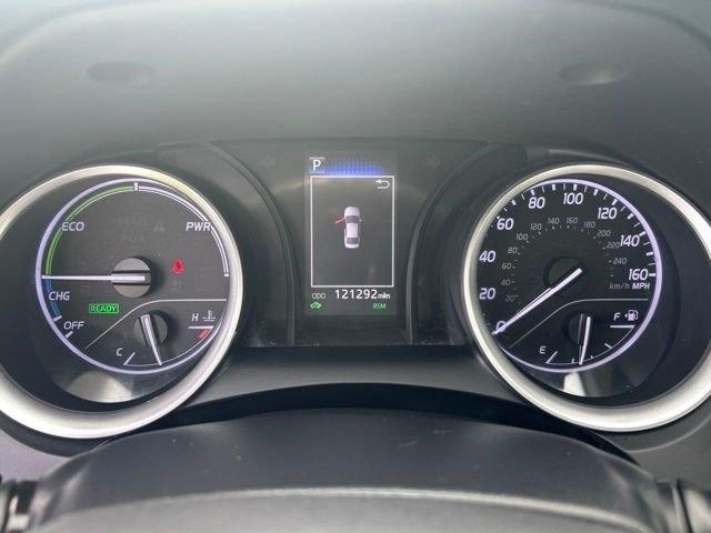 Toyota Camry Hybrid LE 2023