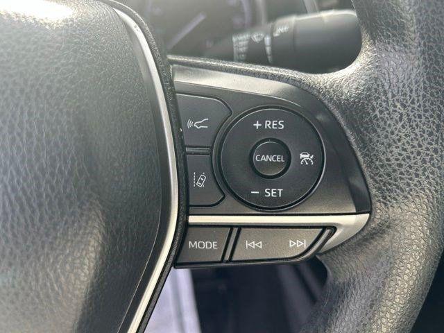 Toyota Camry Hybrid LE 2023