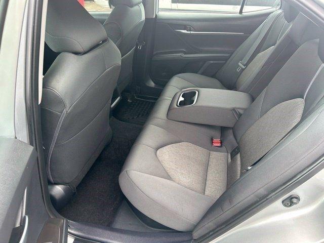 Toyota Camry Hybrid LE 2023