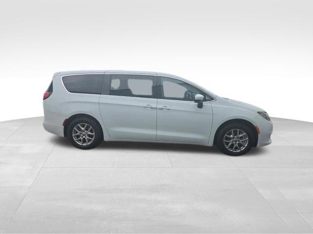 Chrysler Voyager LX 2023