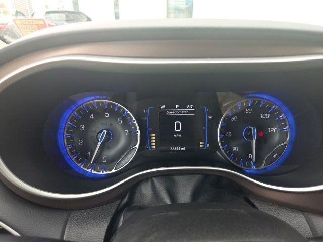 Chrysler Voyager LX 2023