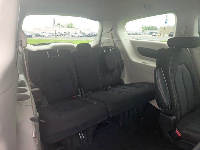Chrysler Voyager LX 2023