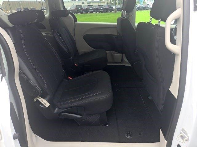 Chrysler Voyager LX 2023