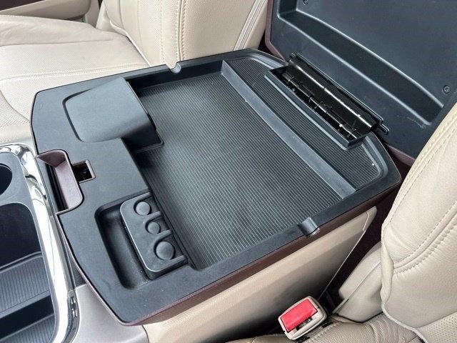 RAM 1500 Laramie Crew Cab SWB 4WD 2018