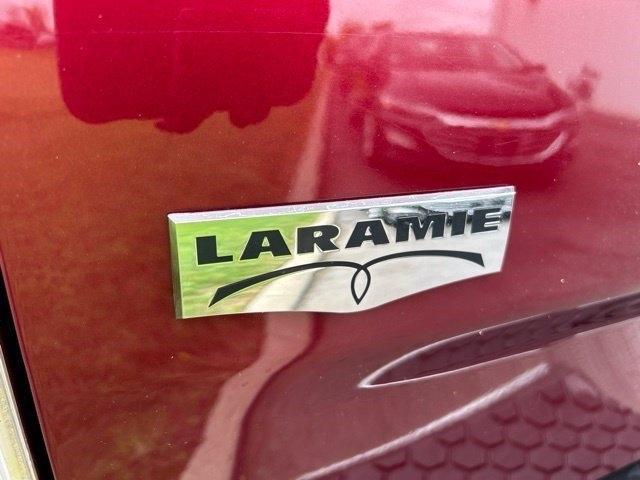 RAM 1500 Laramie Crew Cab SWB 4WD 2018