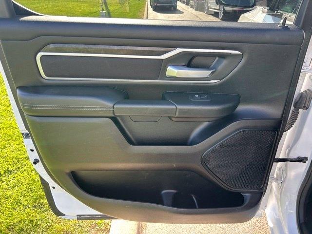RAM 1500 Big Horn Crew Cab SWB 4WD 2023
