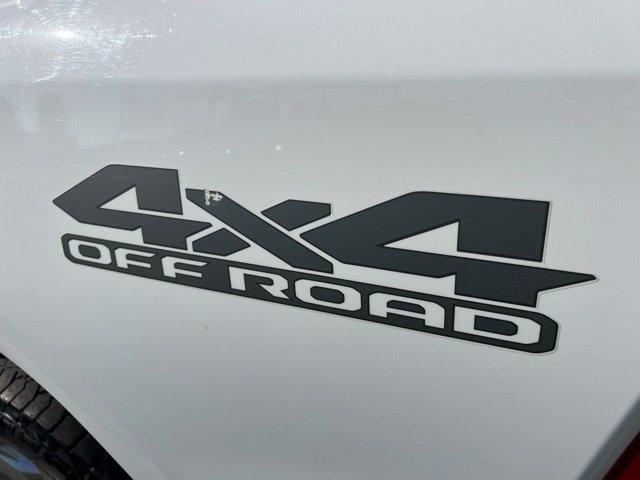 RAM 1500 Big Horn Crew Cab SWB 4WD 2023