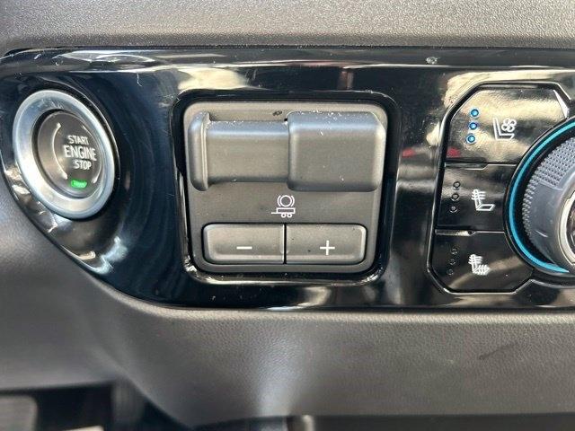 Chevrolet Silverado 1500 LTZ Crew Cab 4WD 2024