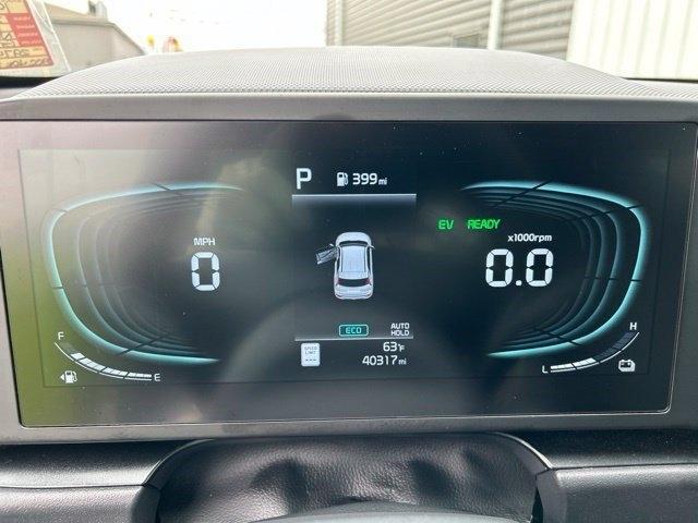 Kia Niro LX 2025
