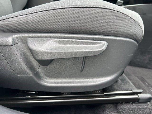 Kia Niro LX 2025
