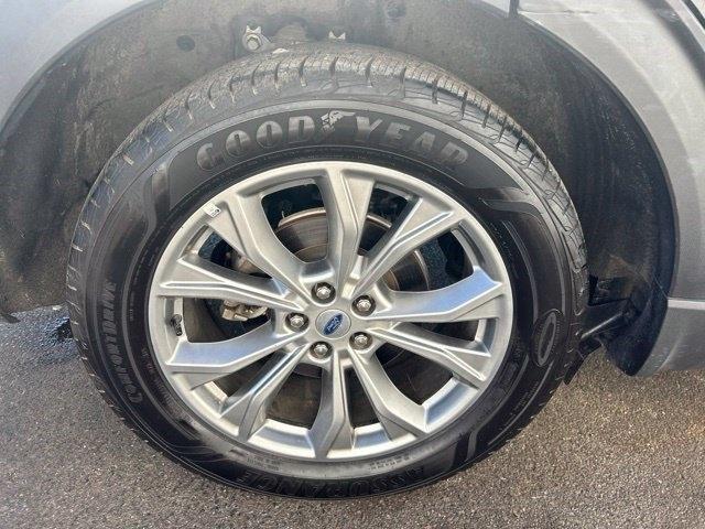 Ford Explorer XLT AWD 2023