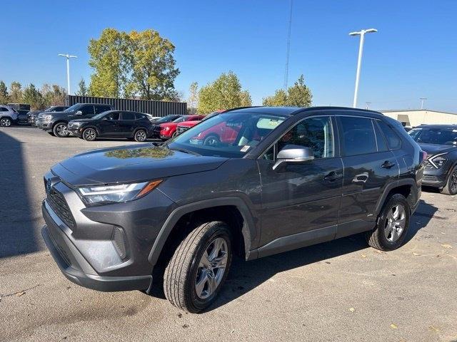 Toyota RAV4 Hybrid LE 2024