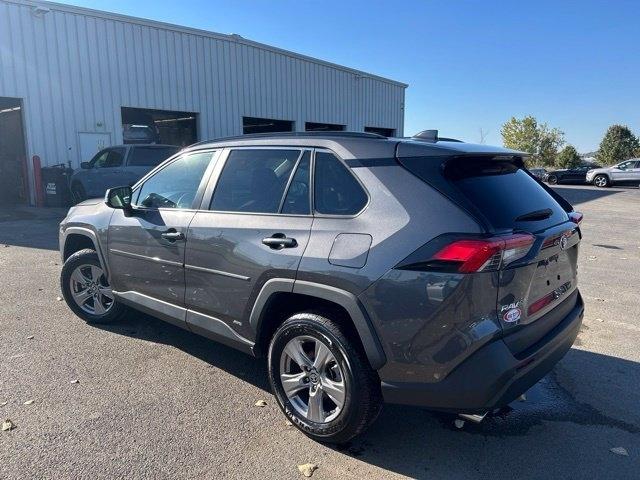 Toyota RAV4 Hybrid LE 2024