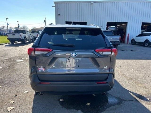 Toyota RAV4 Hybrid LE 2024