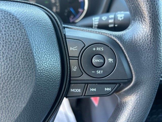 Toyota RAV4 Hybrid LE 2024