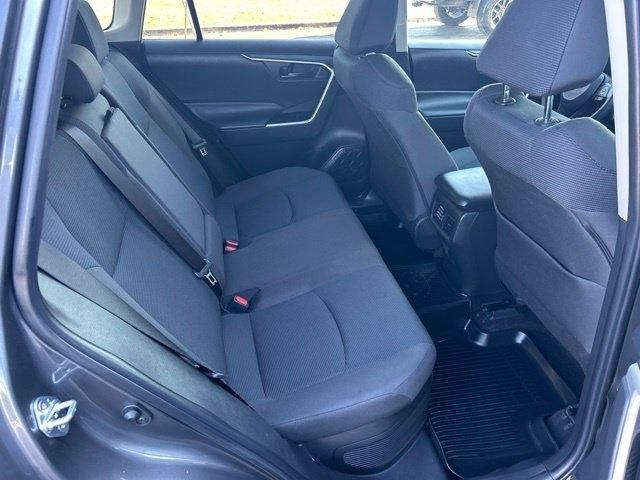 Toyota RAV4 Hybrid LE 2024