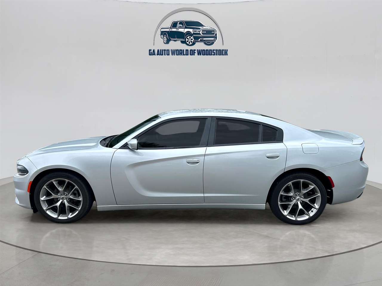 Dodge Charger SXT Plus 4D Sedan 2020 Dodge Charger SXT Plus 4D Sedan 2020