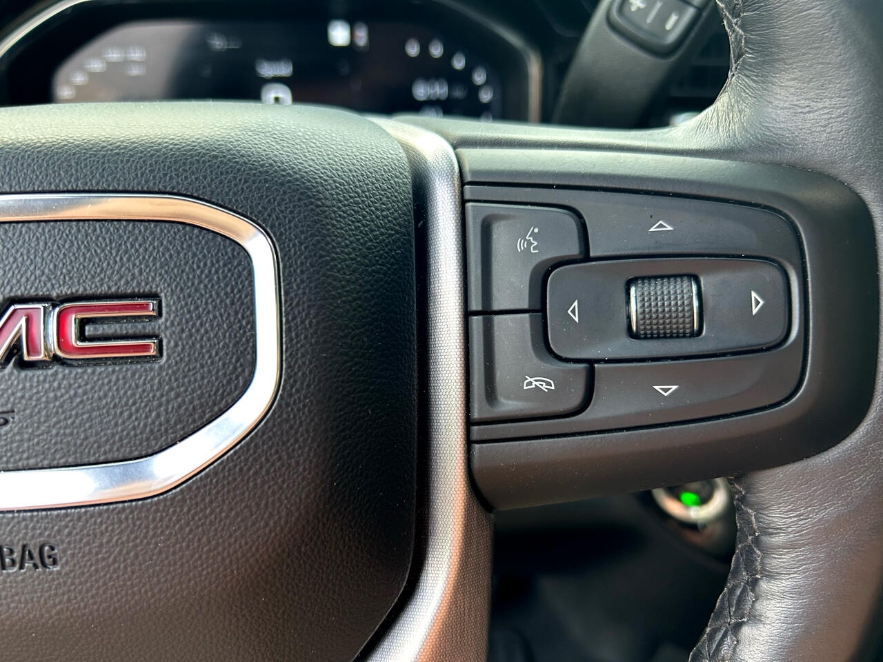 GMC Sierra 1500 Elevation Crew Cab 4WD 2022