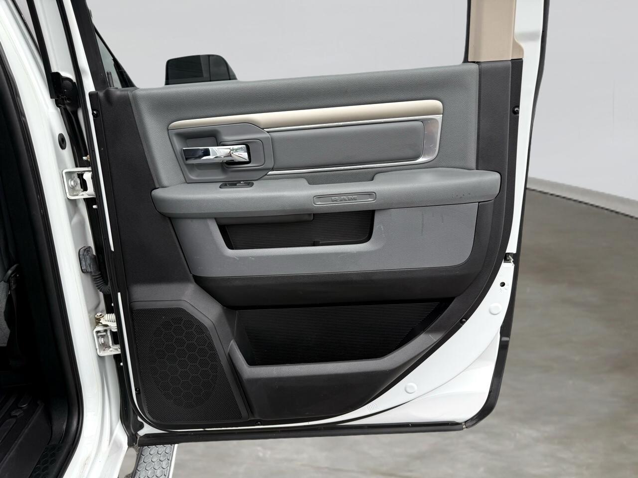 RAM 3500 SLT 4WD 2013