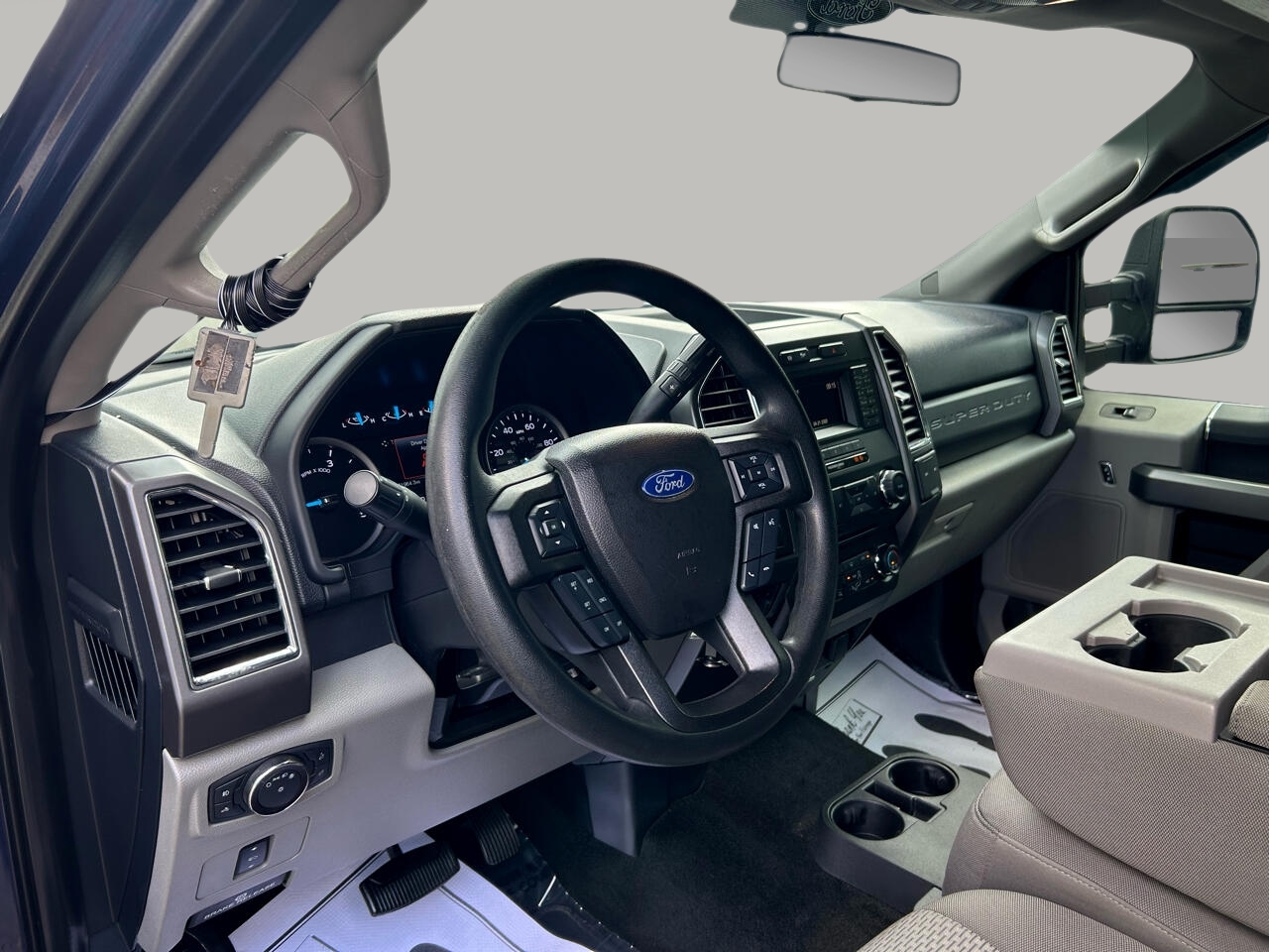 Ford F-250 SD XLT 4WD 2017 Ford F-250 SD XLT 4WD 2017