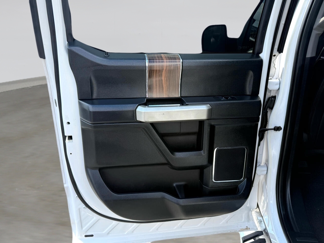 Ford F-150  2016 Ford F-150  2016