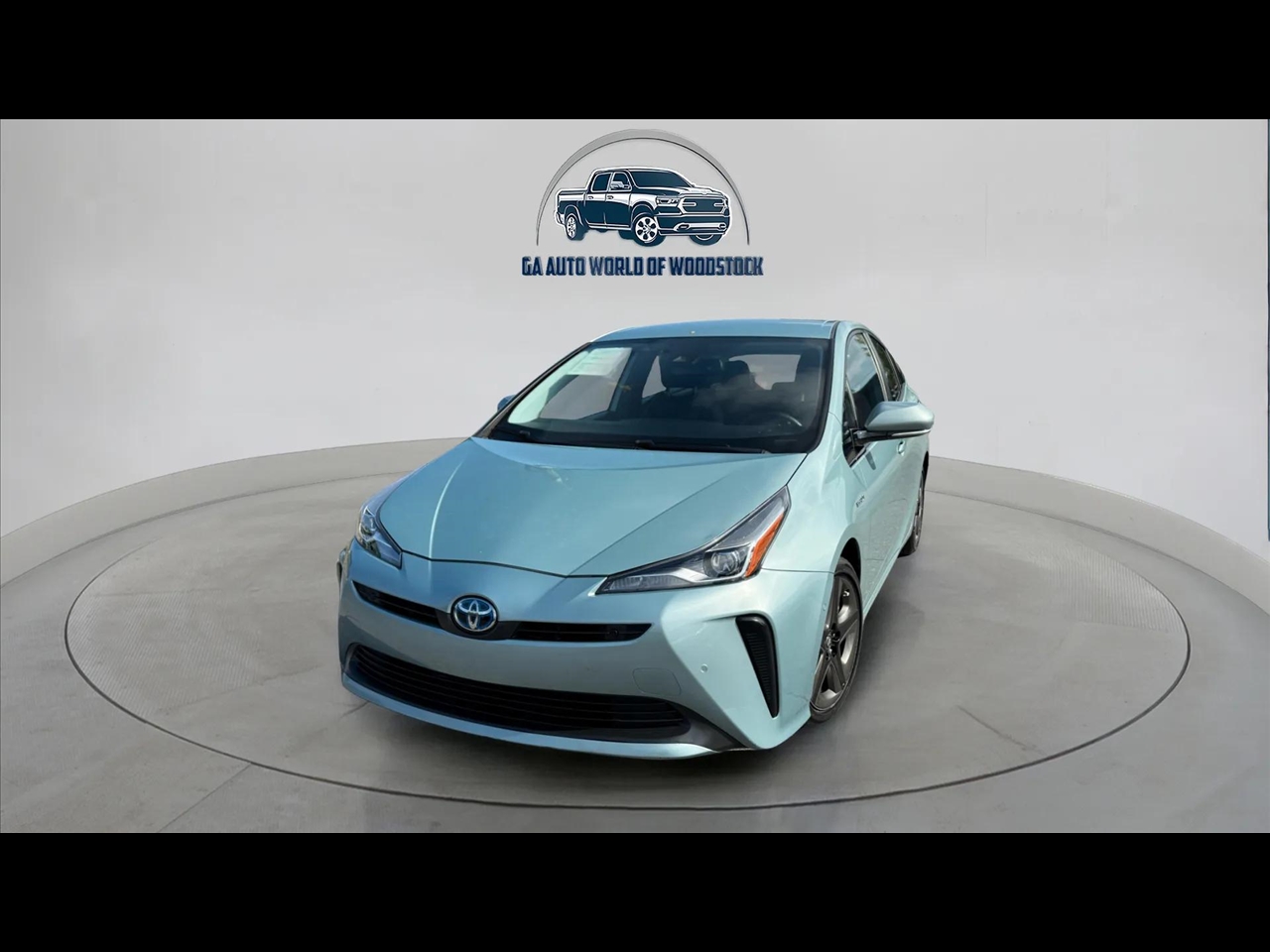 2019 Toyota Prius XLE