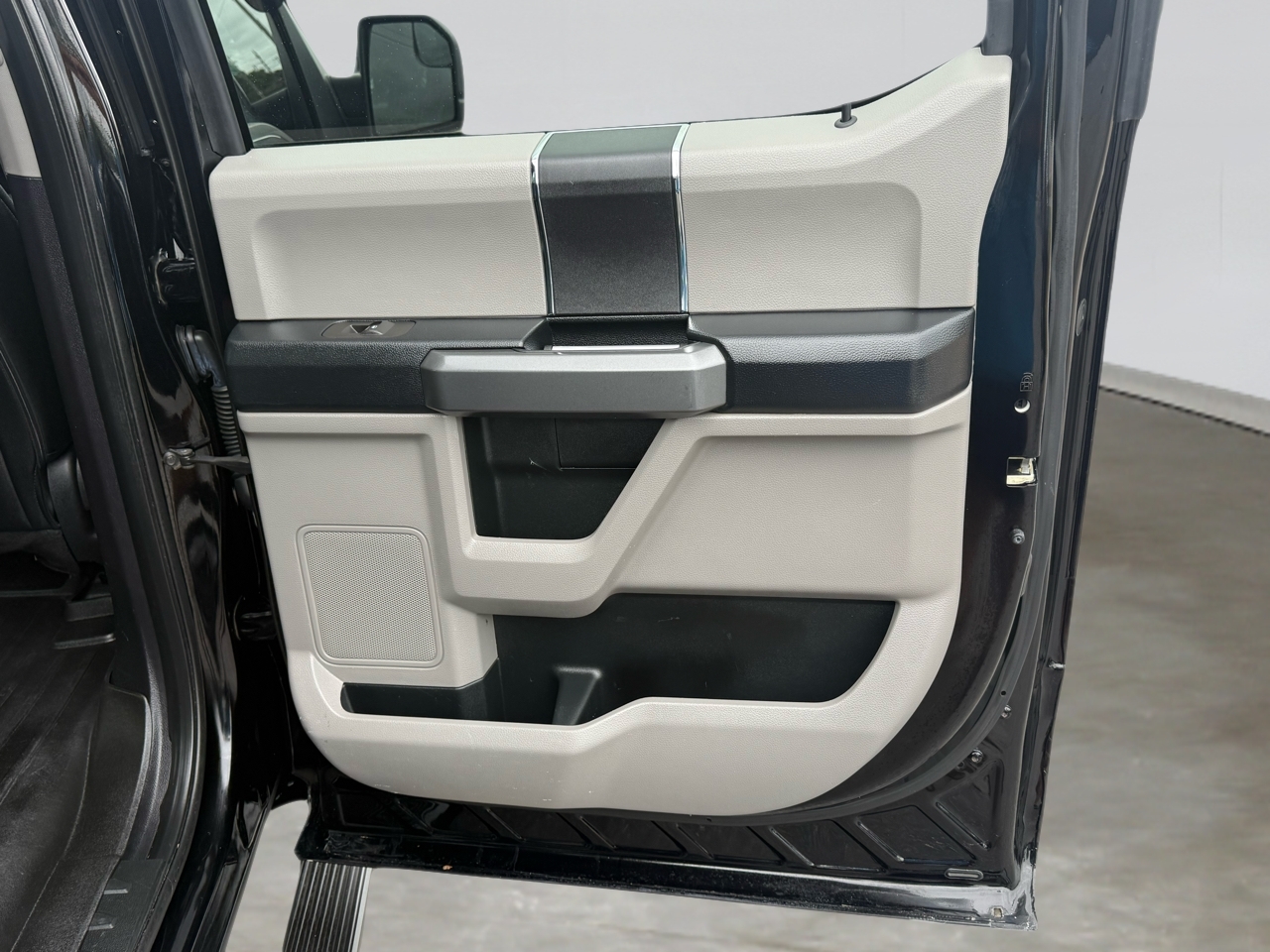 Ford F-150 XLT 2WD 2018 Ford F-150 XLT 2WD 2018