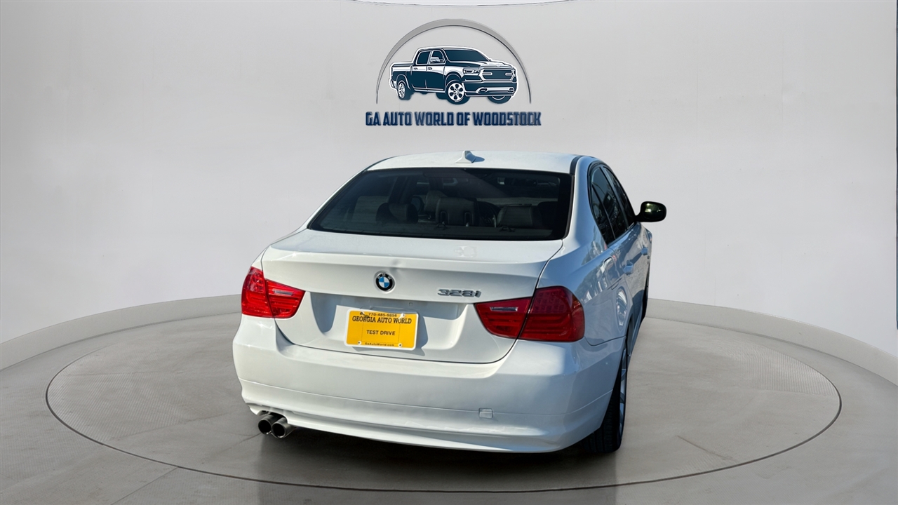 BMW 3-Series 328i xDrive 2011 BMW 3-Series 328i xDrive 2011