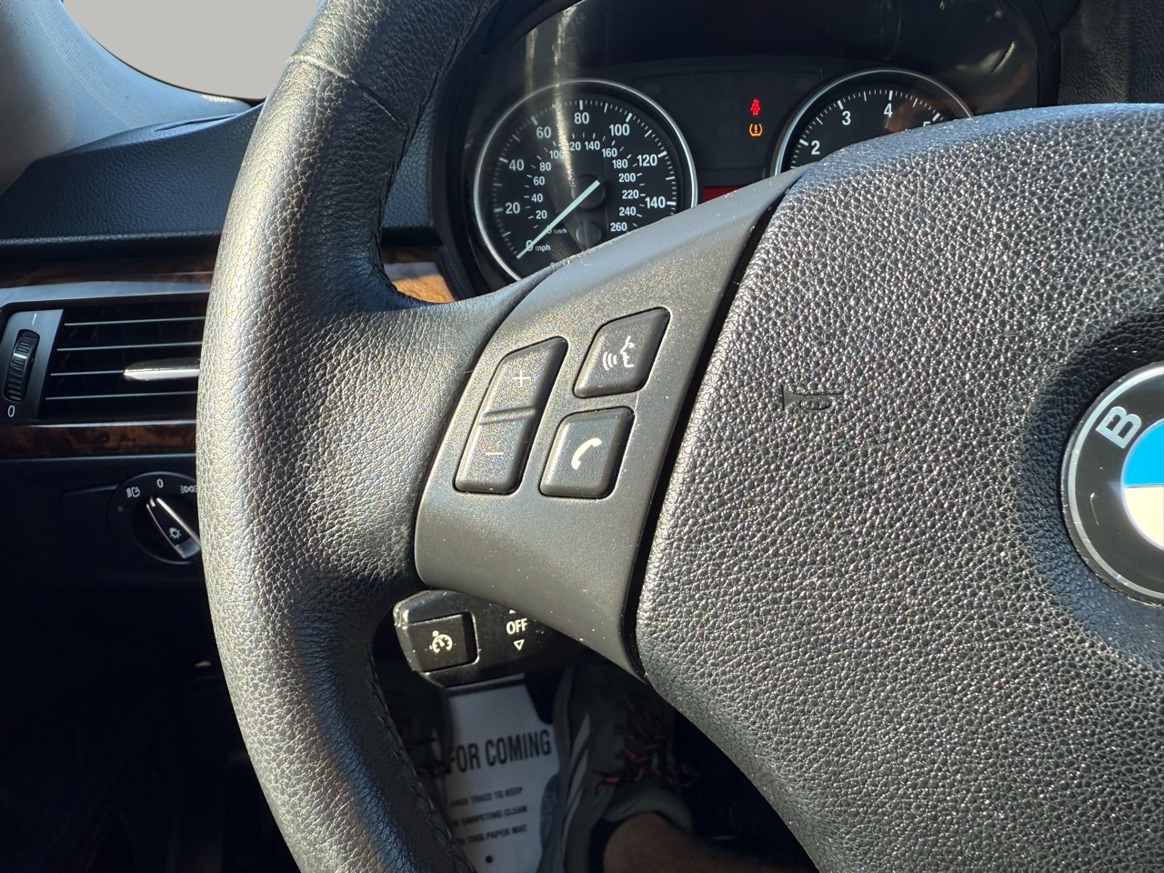 BMW 3-Series 328i xDrive 2011 BMW 3-Series 328i xDrive 2011