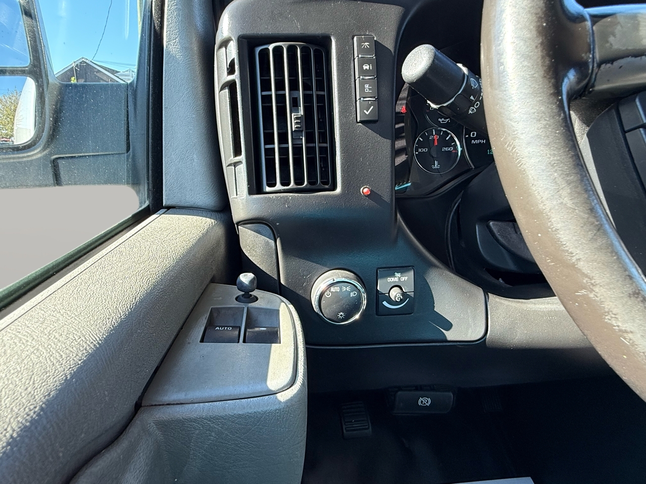 Chevrolet Express 3500 Cargo 2017 Chevrolet Express 3500 Cargo 2017