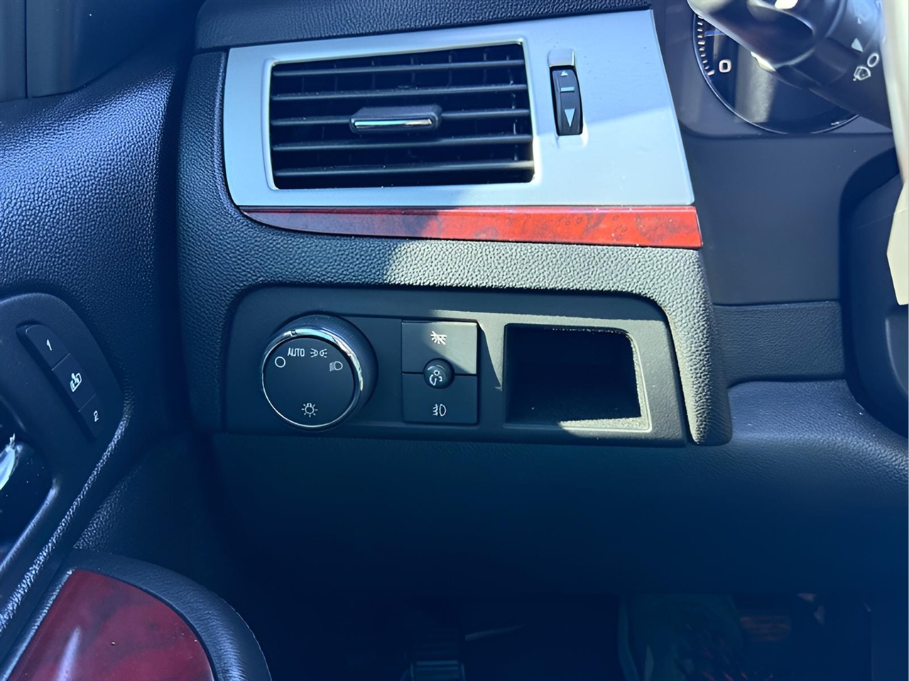 Cadillac Escalade 2WD 2007