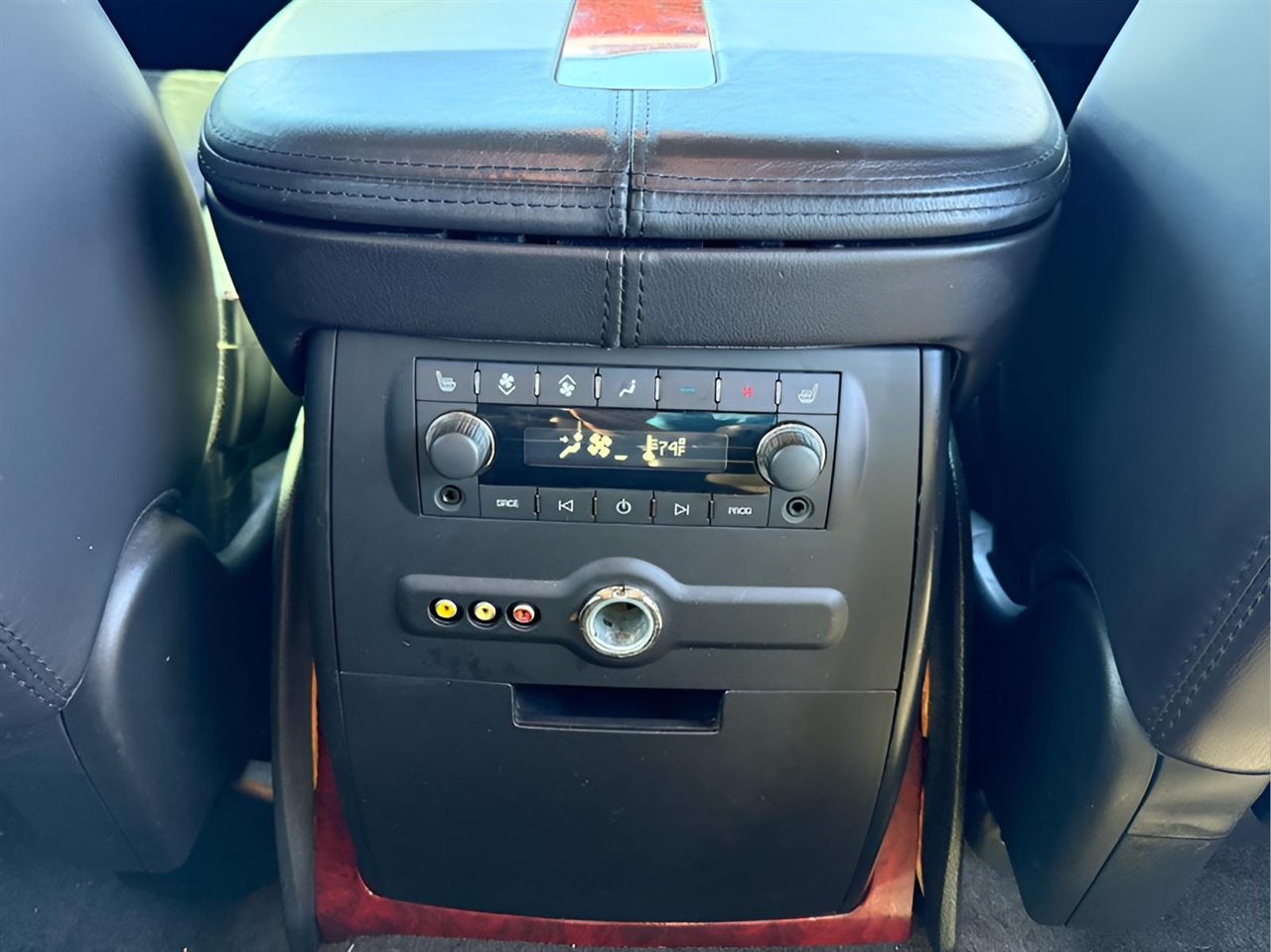 Cadillac Escalade 2WD 2007