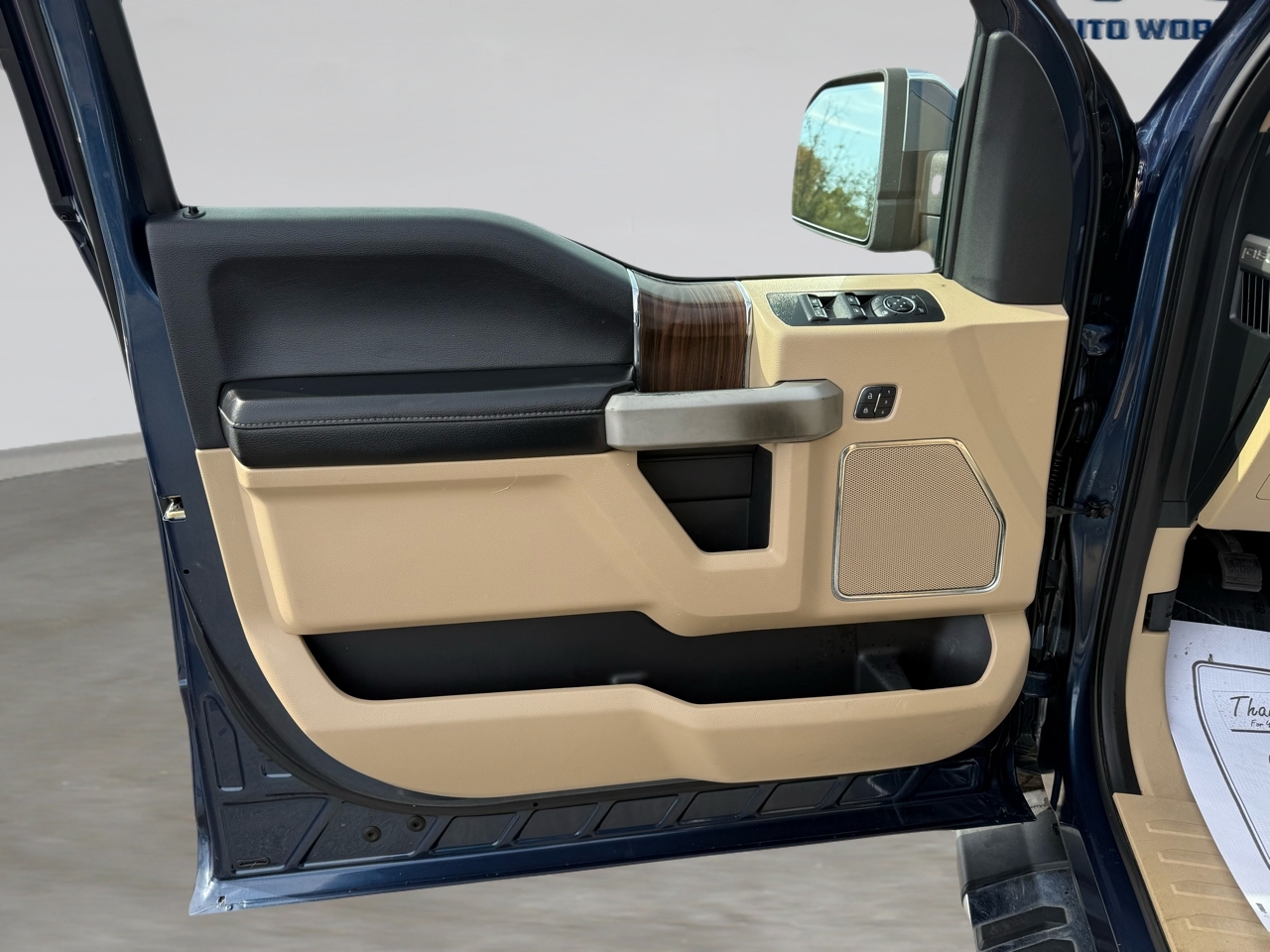 Ford F-150 Lariat 2016