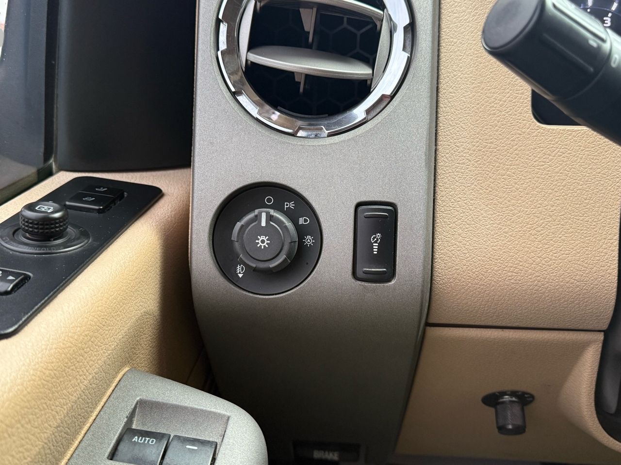 Ford F-350 SD  2012 Ford F-350 SD  2012