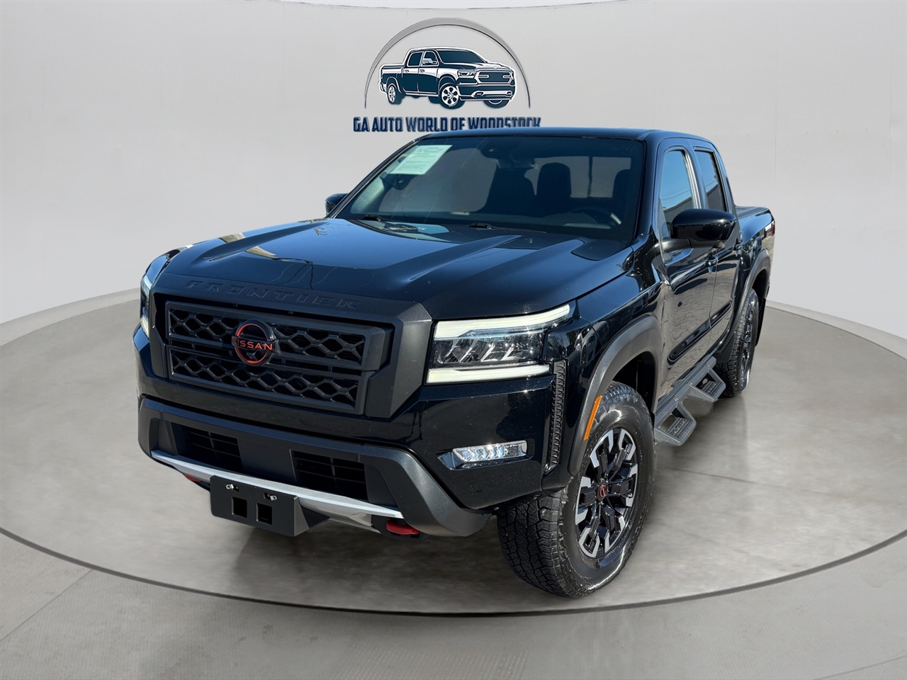 2022 Nissan Frontier PRO-4X's photo
