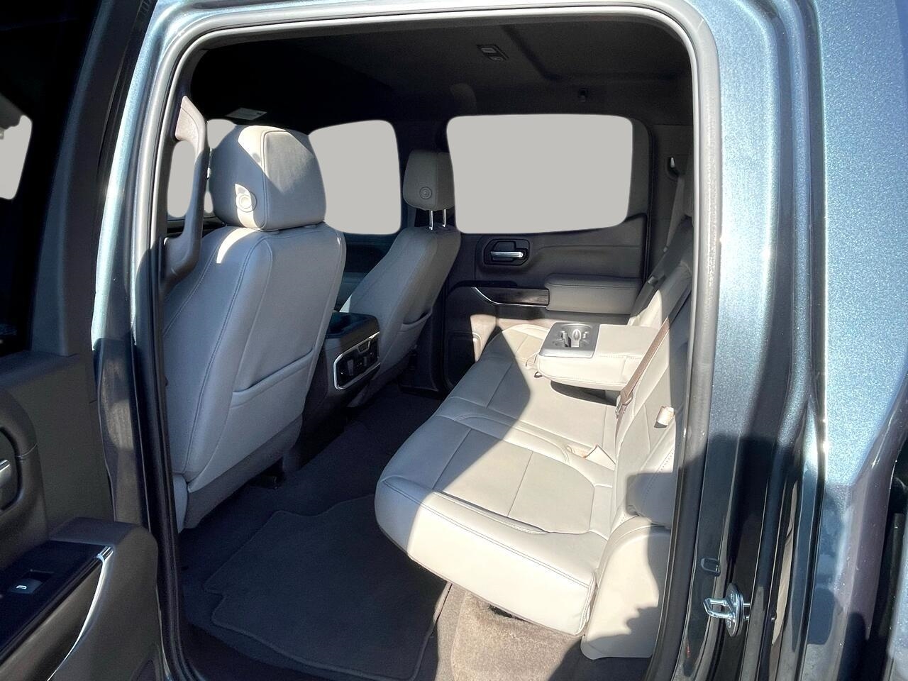 GMC Sierra 1500 SLT Crew Cab Short Box 4WD 2020