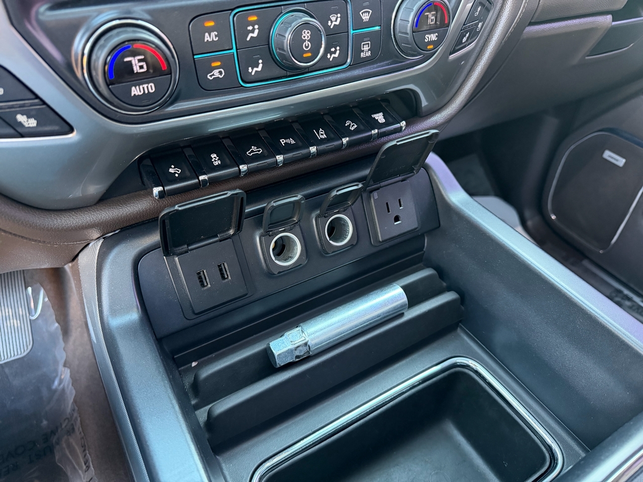 Chevrolet Silverado 2500HD LTZ Crew Cab Long Box 4WD 2019